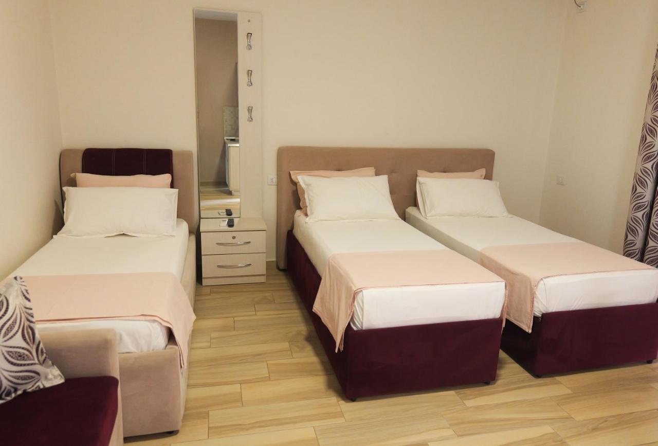 Hotel Vila Dedej Durres Ngoại thất bức ảnh