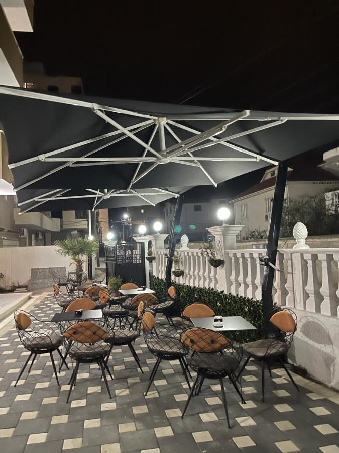 Hotel Vila Dedej Durres Ngoại thất bức ảnh