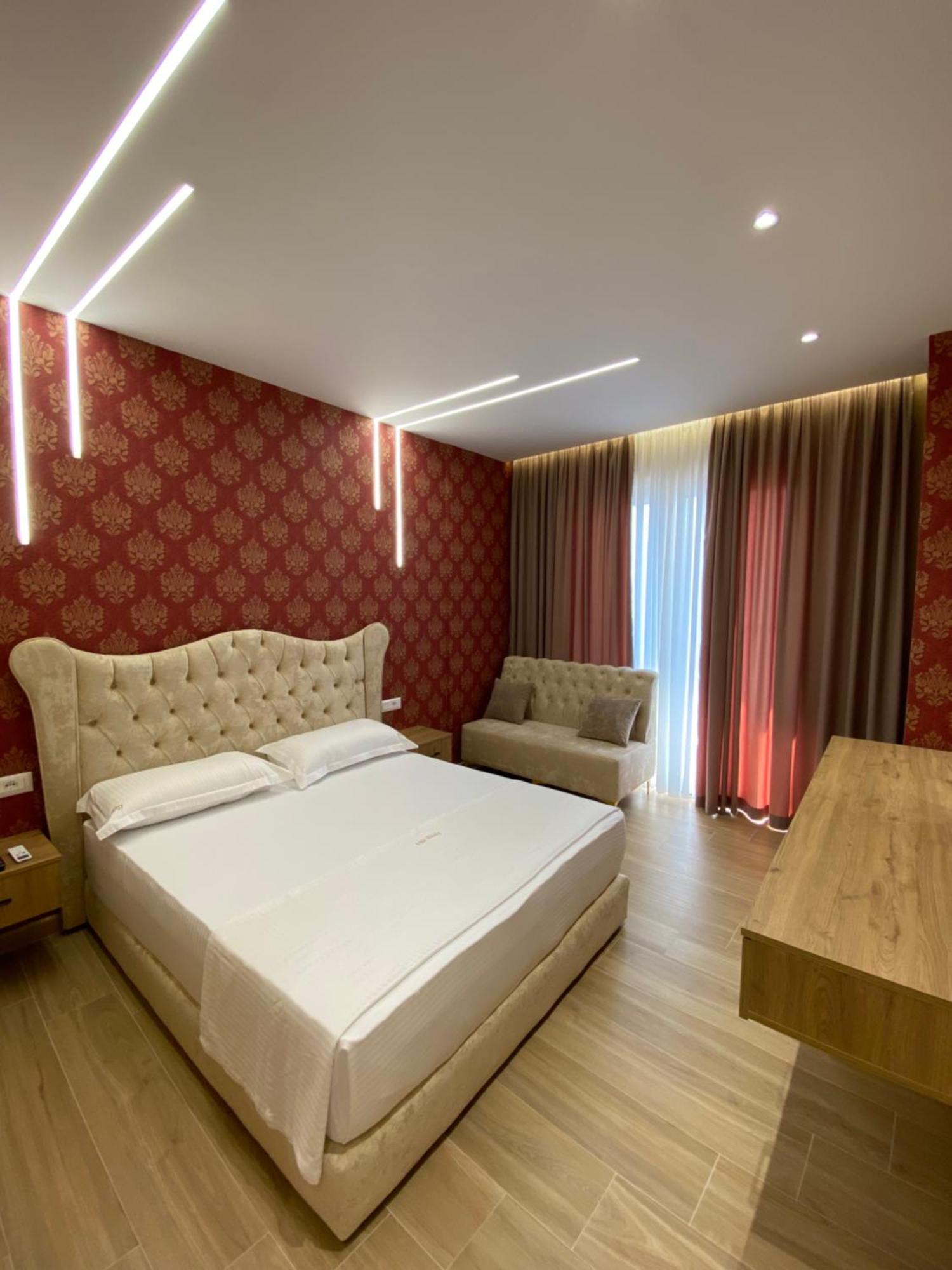Hotel Vila Dedej Durres Ngoại thất bức ảnh
